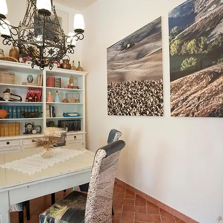 Amazing In -pi- With Kitchen