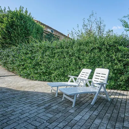 Amazing In -pi- With Kitchen Holiday home